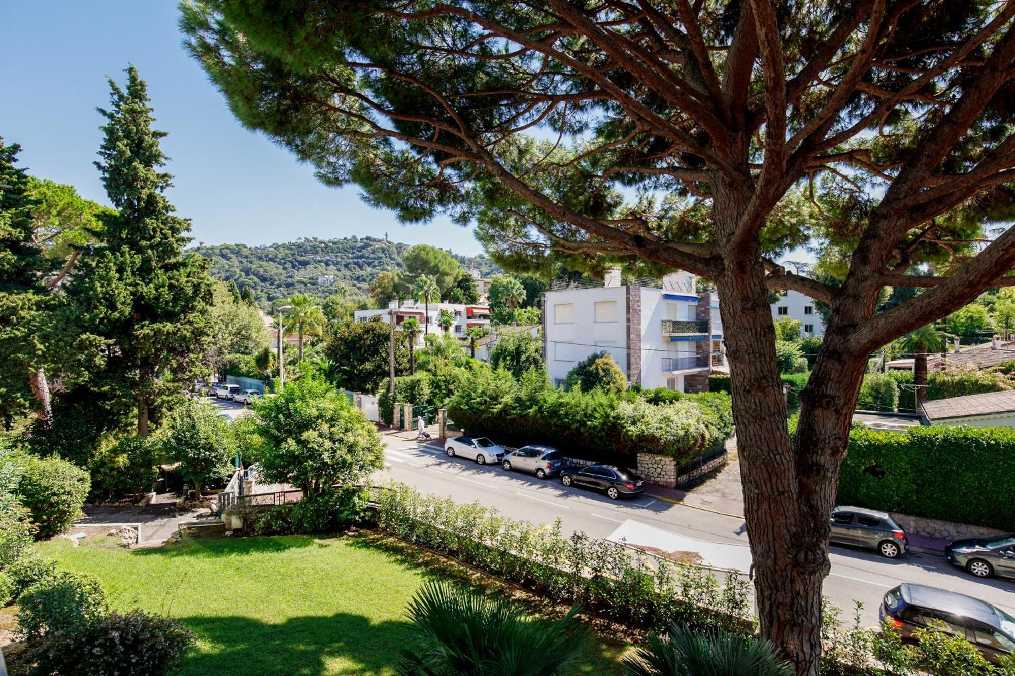 Apartment Tres Spacieux Et Design Le Bella Climatise *